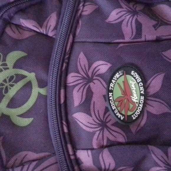 American Travel Luggage and Bags Hawaii small purple backpack - Picture 2 of 6